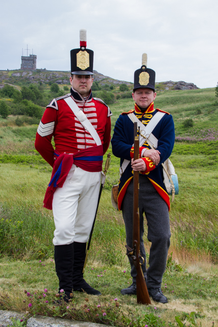 I found these fellows in the parking lot of Signal Hill, and politely asked them tif they wouldn't mind posing at the end of the lot. I didn't want any cars spoiling the authentic 18th century ambiance.